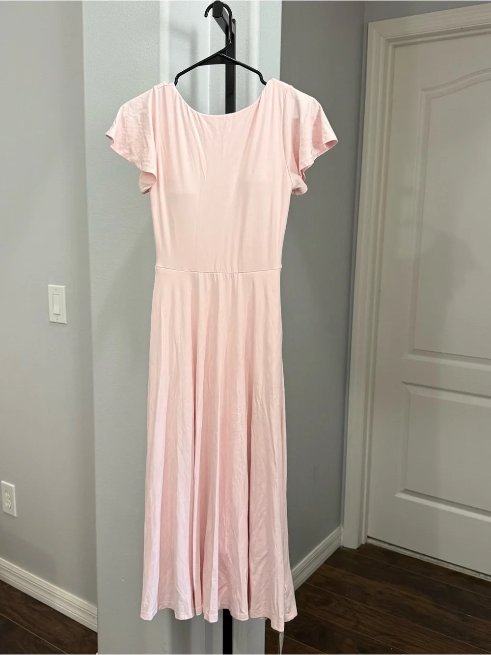 NWT OGL Eco-SkinKiss® Flutter Sleeve New Airy Bra Midi Dress Pink Size Small - Picture 2 of 7